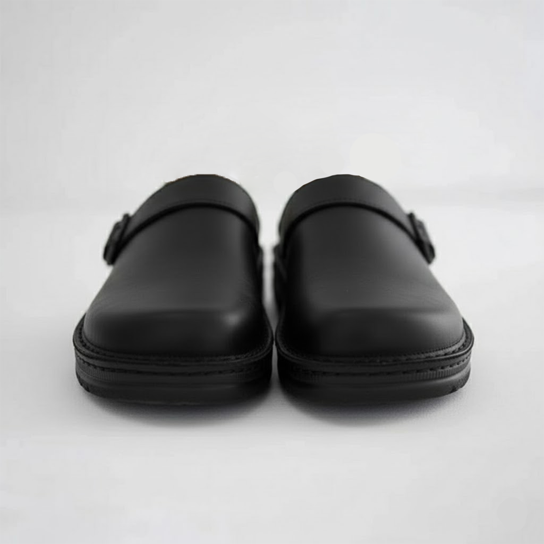 Front view of men's orthopedic leather clogs, perfect for easy slip-on wear and lasting foot comfort.