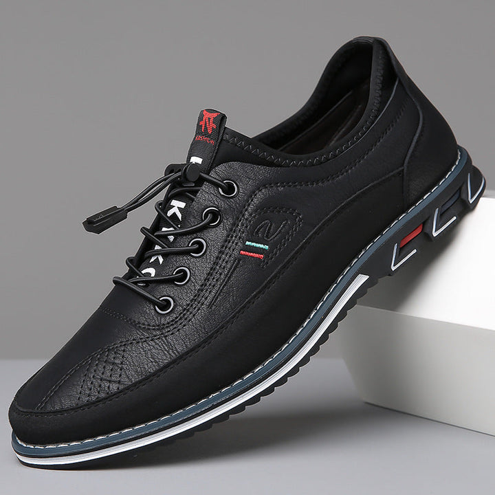 Detailed shot of the sturdy laces on Men's Casual Barefoot Oxford Shoes, securing comfort.