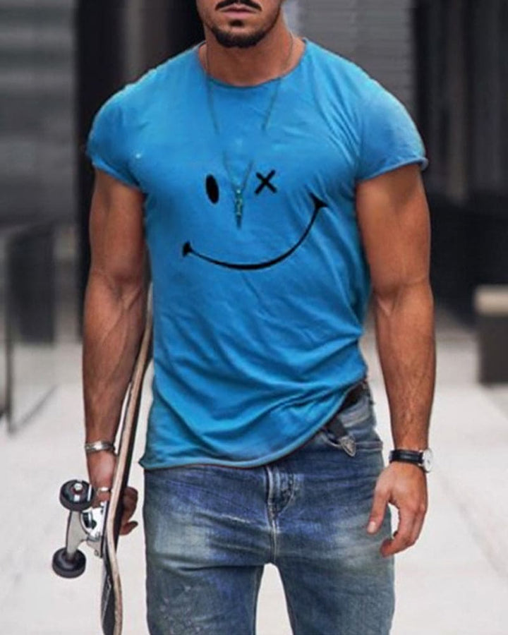 Plain men's casual crew neck t-shirt, an essential basic for comfortable everyday style.
