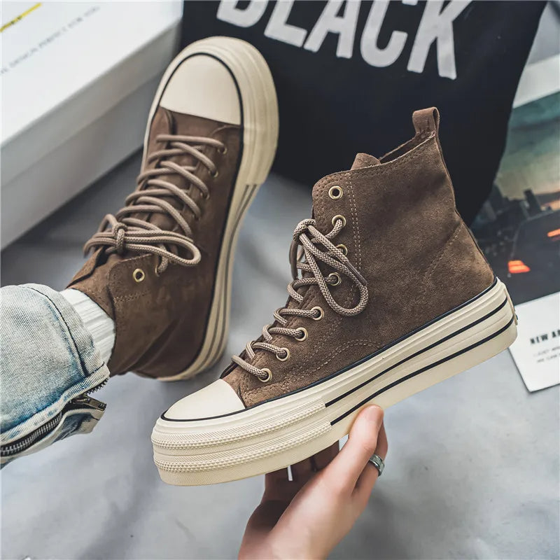 Lace-up men's high-top trainers with comfortable platform sole & shock absorption.