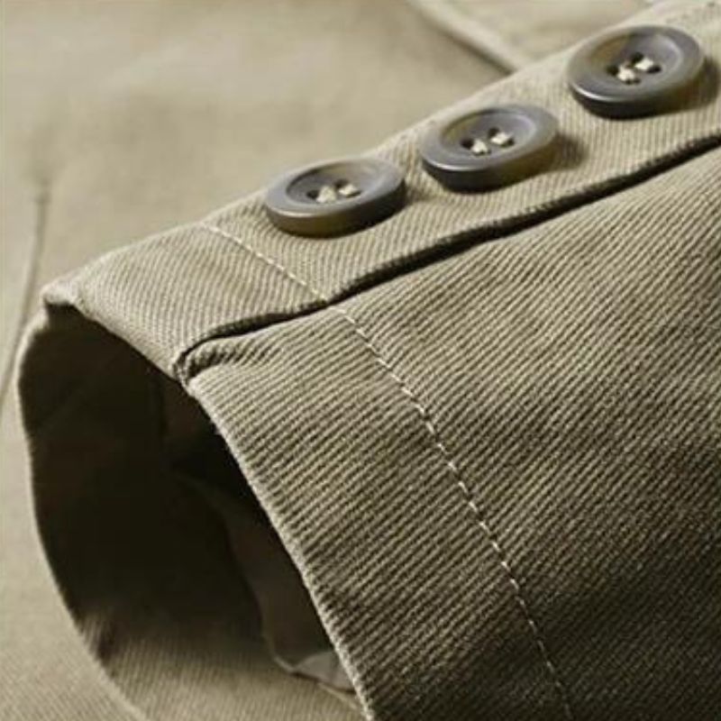 Lightweight men's blazer jacket, great for a professional yet casual look. Versatile menswear.