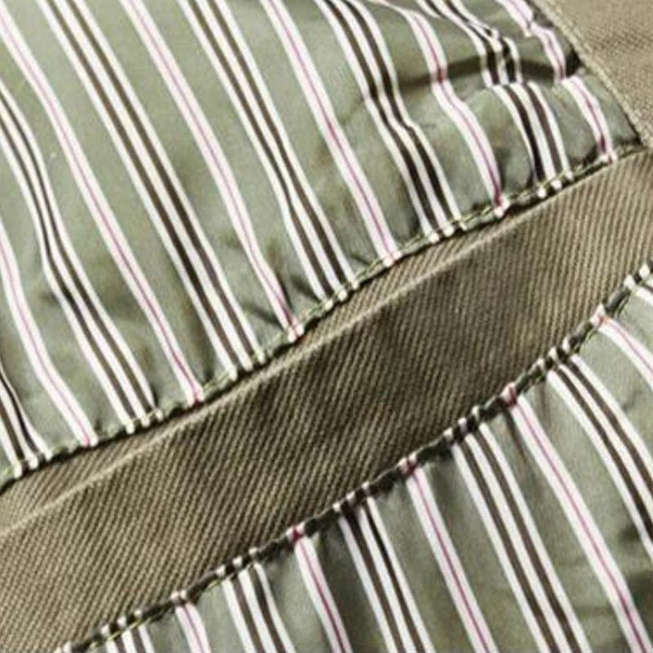 Stylish men's casual lightweight blazer, versatile outerwear for modern men's fashion.