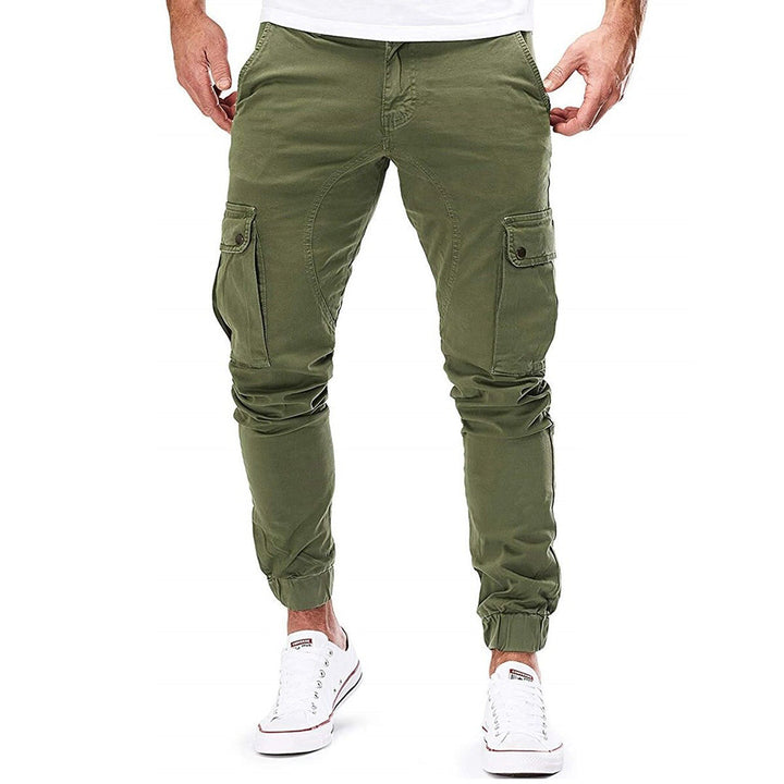 Comfortable men's cargo pants, relaxed fit, grey, suitable for everyday and outdoor activities