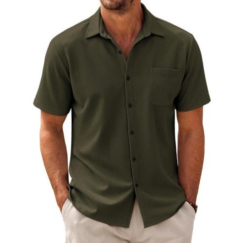 Stylish men's solid short-sleeve casual button-up shirt with a chest pocket for a relaxed summer look.