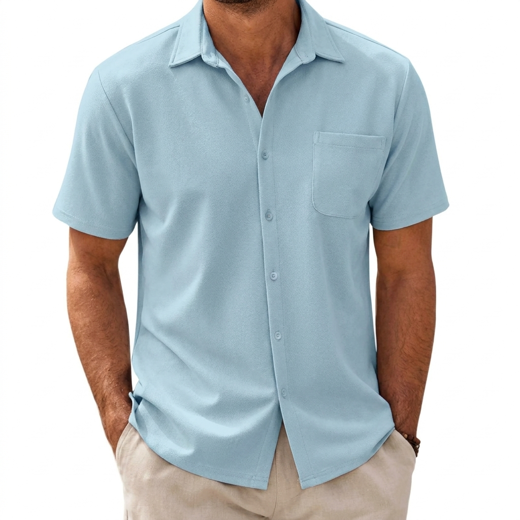 Men's fashion short-sleeve button-up shirt, relaxed fit, solid color, with chest pocket for daily wear.