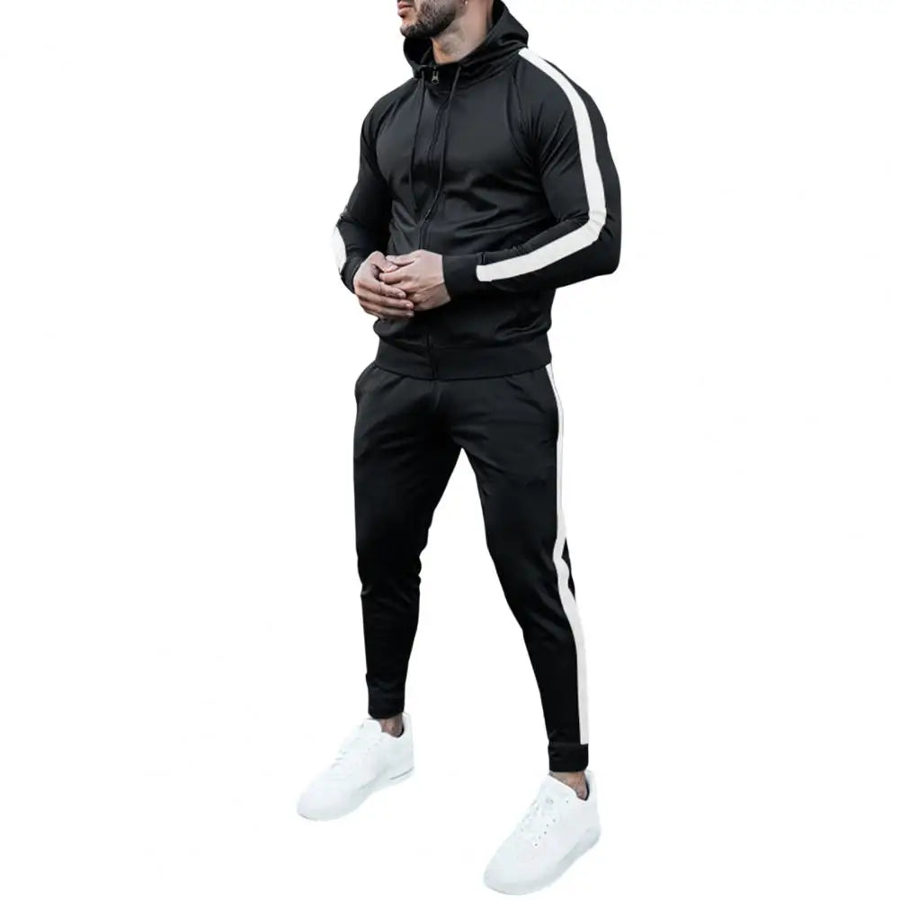 Sporty men's tracksuit set, ideal for athletic wear & workouts. Comfortable two-piece activewear outfit.