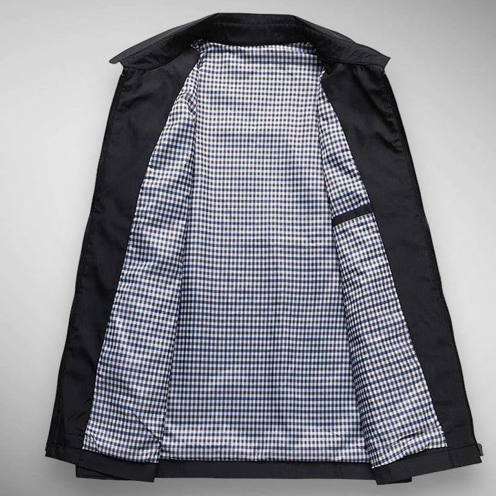 Stylish men's zip-up collared jacket, perfect for casual everyday wear. Essential long-sleeve outerwear.