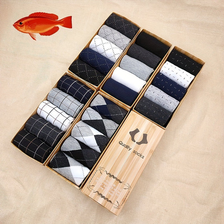Stylish men's checked pattern socks. Timeless design for dress or casual wear. One size, comfortable.