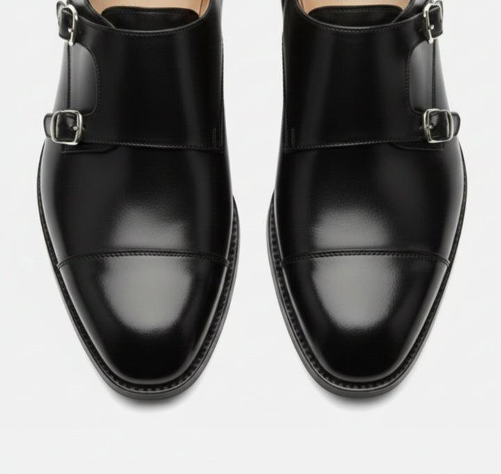 Elegant brown men's loafers for dress shoes, offering sophisticated and comfortable footwear.