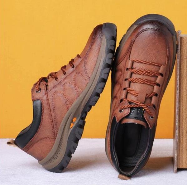 Men's classic brown comfort shoes, orthopaedic, waterproof & slip-resistant.
