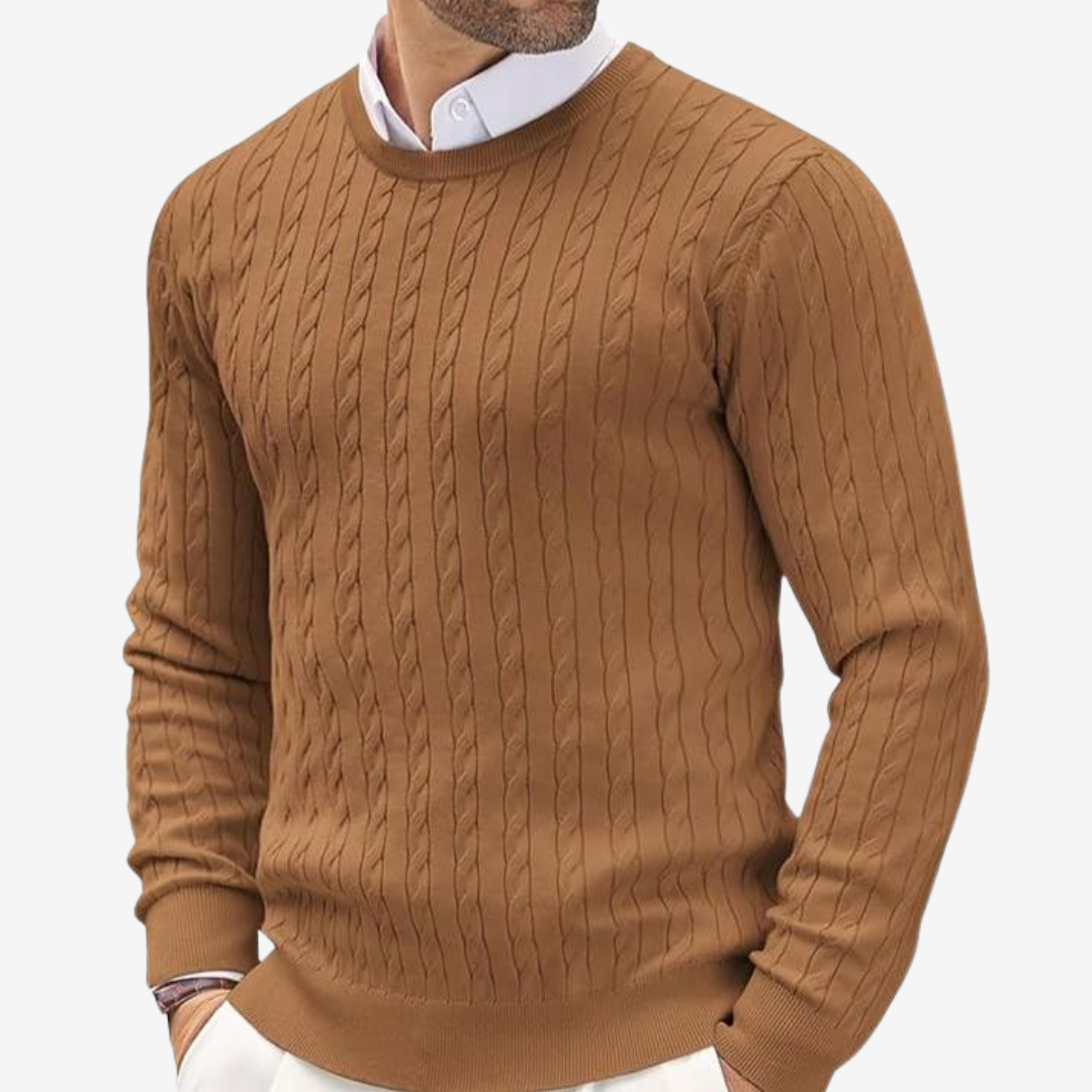 Elegant men's classic cable knit sweater, crew neck, offering warmth & style for versatile autumn/winter outfits.