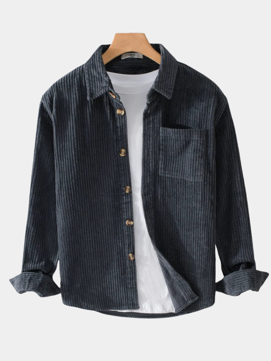 Men's classic corduroy shirt with ribbed texture, long sleeves, and a comfortable button-down style for versatile wear.