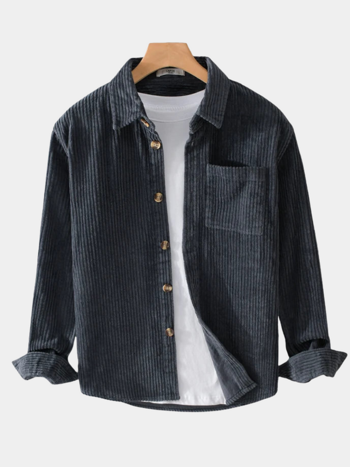 Men's classic corduroy shirt with ribbed texture, long sleeves, and a comfortable button-down style for versatile wear.