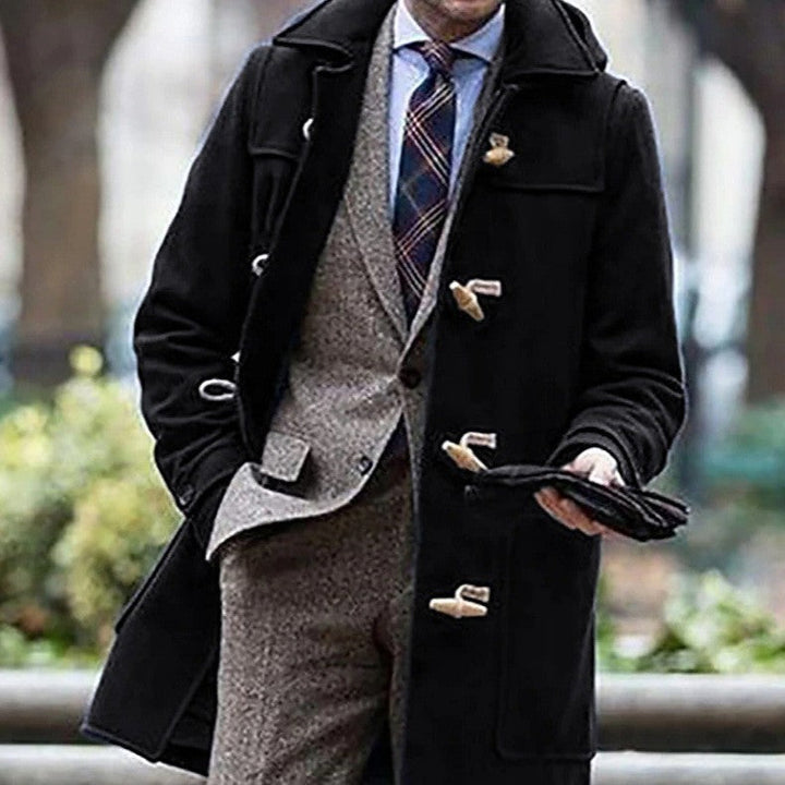 Stylish men's duffle coat, perfect for daily wear or formal outerwear, offering warmth and timeless fashion.