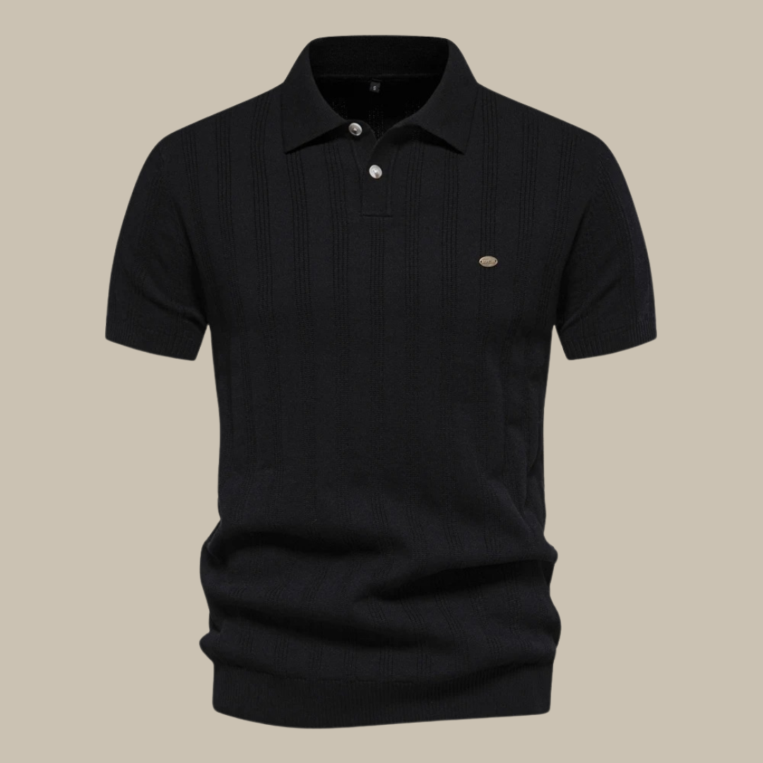 Comfortable men's knit polo shirt with short sleeves, classic fit, ideal for smart casual & everyday wear.