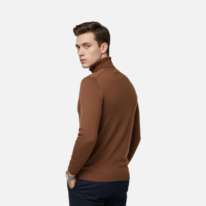 Comfortable men's black crew neck sweater, ideal for versatile spring, autumn, and winter wear.