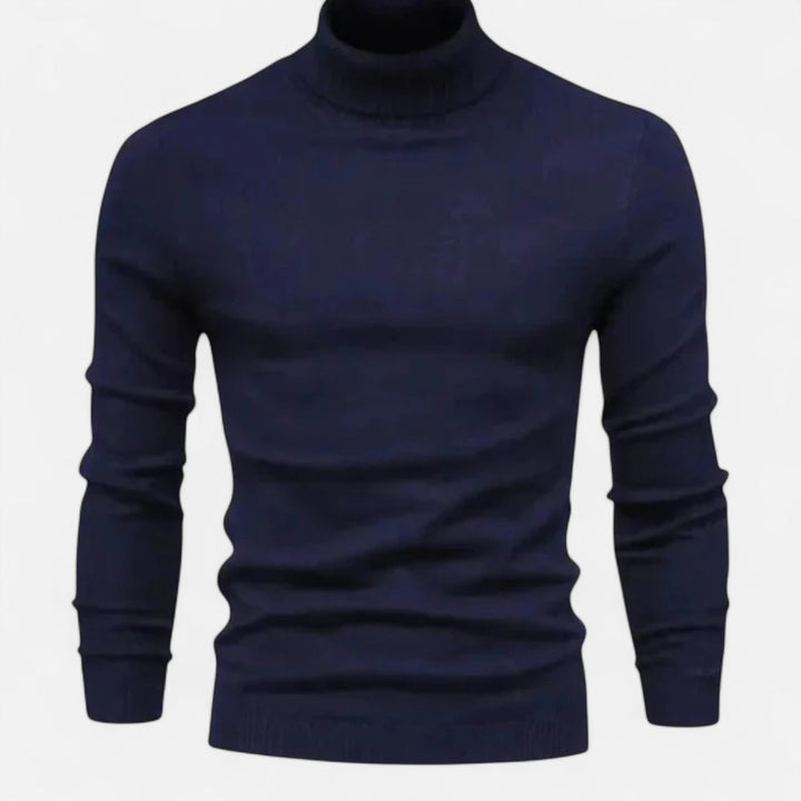 Stylish men's classic crew neck sweater, a timeless wardrobe essential for refined everyday looks.