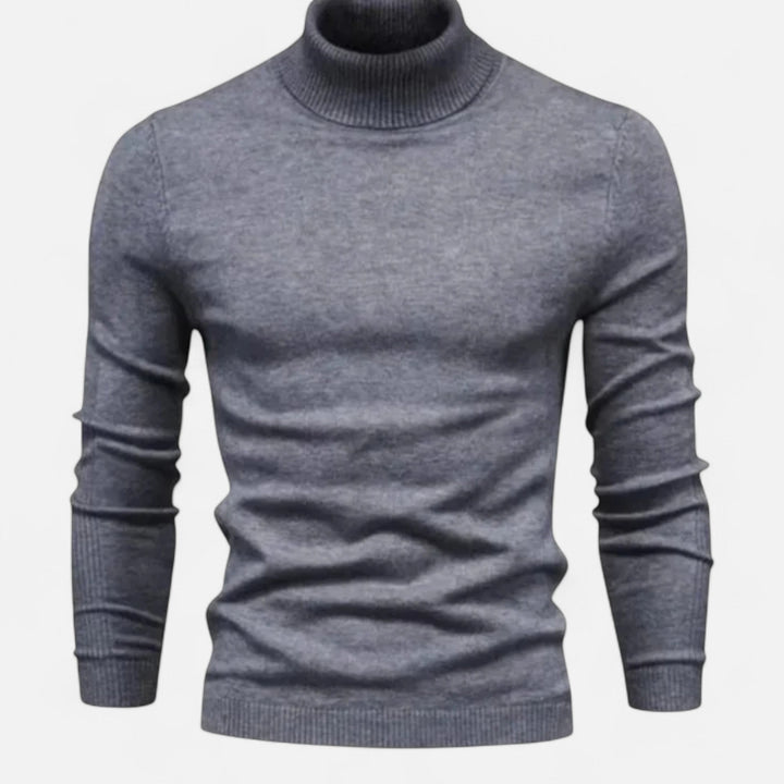 Timeless men's grey crew neck sweater, a classic choice for autumn wear and winter fashion.