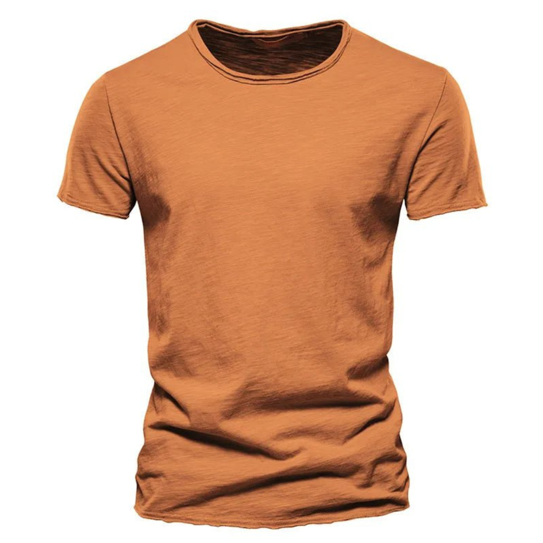Effortless men's classic long sleeve button-up shirt for everyday comfort & sophisticated style.
