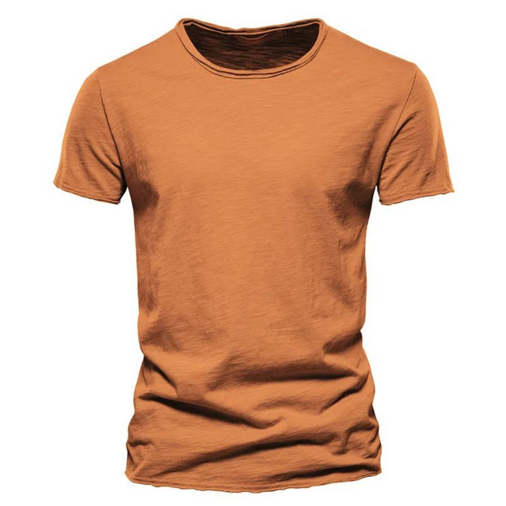Effortless men's classic long sleeve button-up shirt for everyday comfort & sophisticated style.