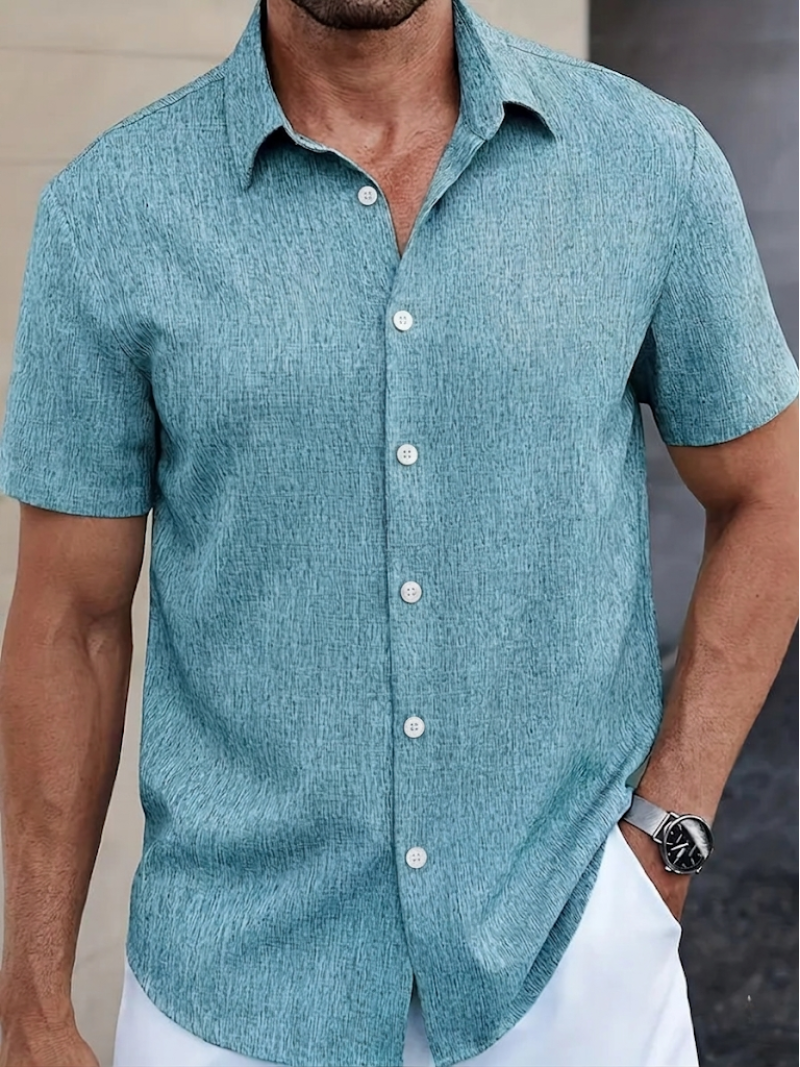 Stylish men's short sleeve casual shirt, a versatile choice for effortless summer fashion.