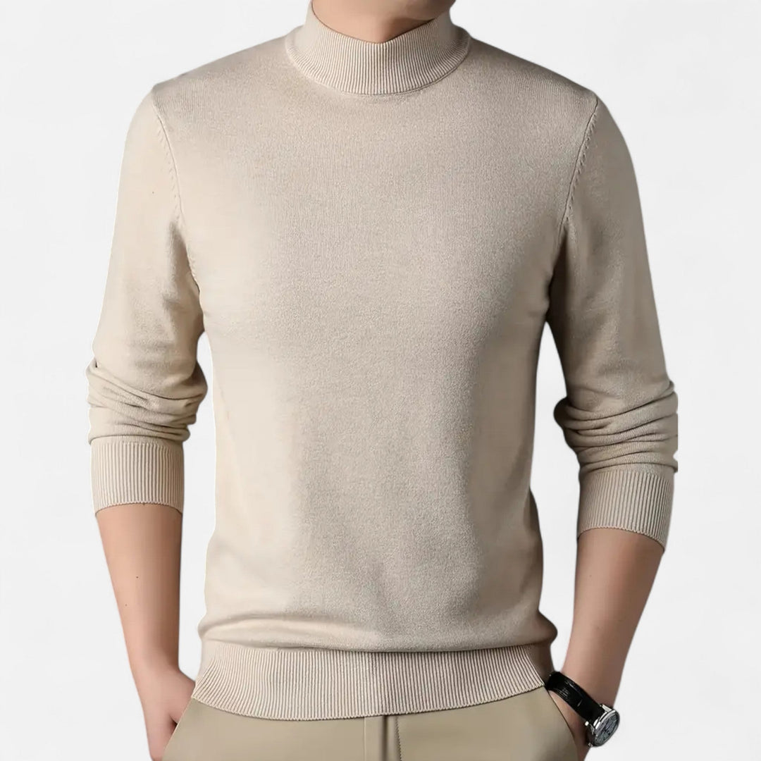 Warm men's stand-collar pullover, essential men's clothing for comfortable and elegant winter fashion.