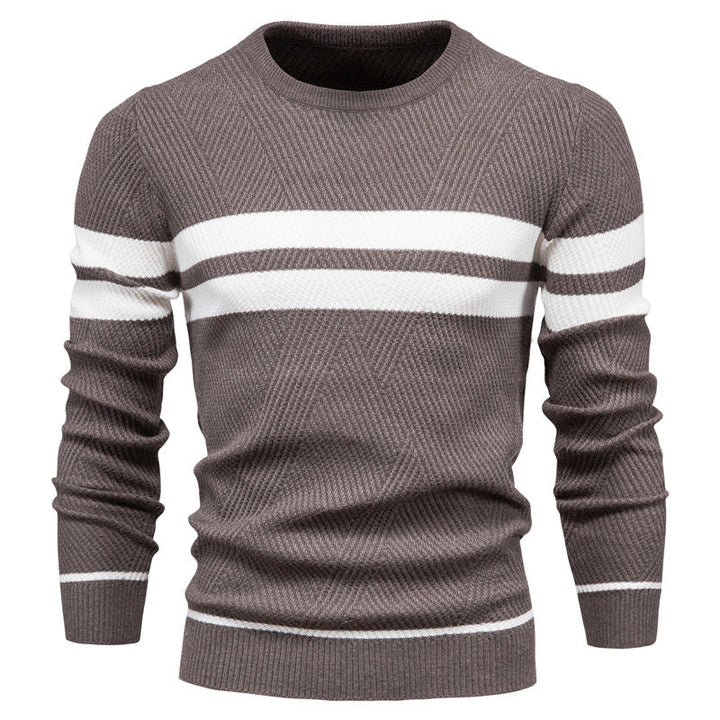 Effortless style with this men's striped crew neck sweater, ideal for casual fall and winter outfits.
