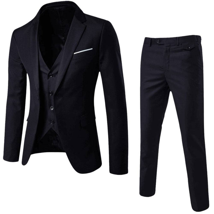 High-quality men's classic suit set, designed for spring fashion with a focus on tailored elegance.
