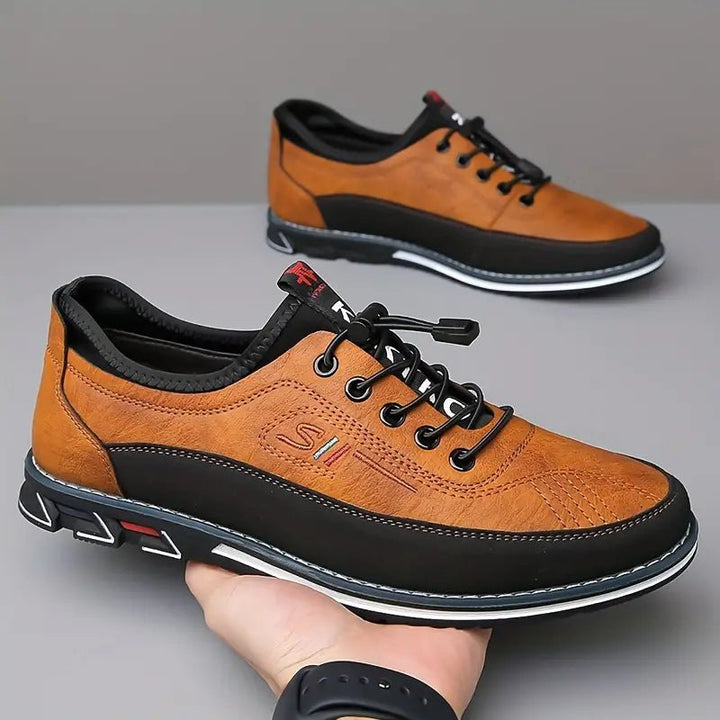 Men's formal Oxford shoes crafted from smooth PU leather, a staple for any classic footwear collection.