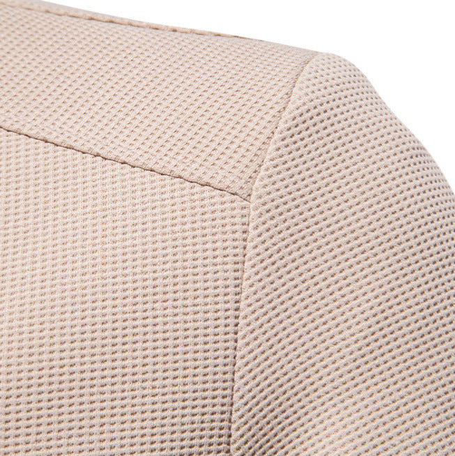 Comfortable men's zip-up bomber jacket featuring quilted shoulders and ribbed trim, ideal for cooler weather.