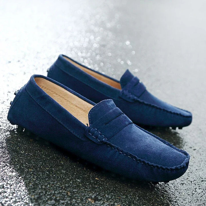 Elegant men's driving shoes, comfortable slip-on loafers for versatile menswear fashion.