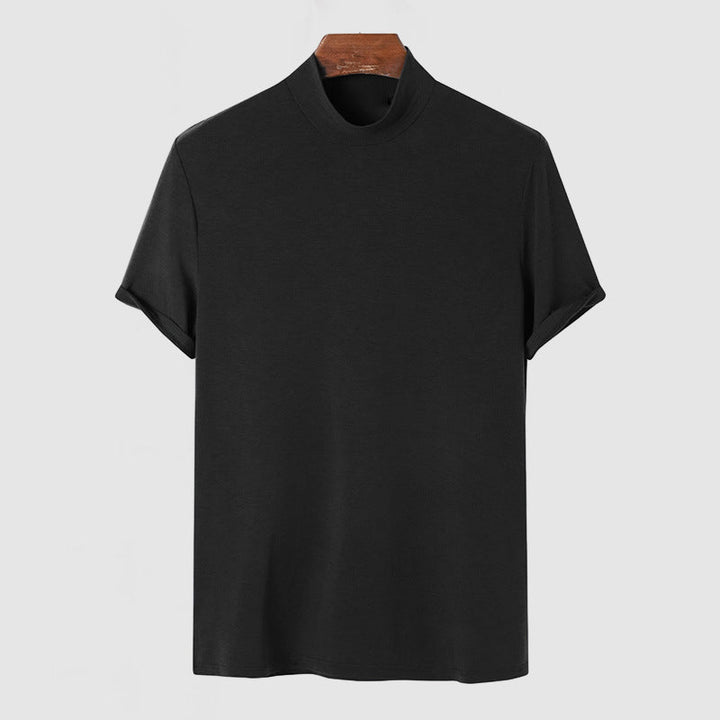 Versatile men's everyday t-shirt, comfortable top for summer, spring & autumn wear.