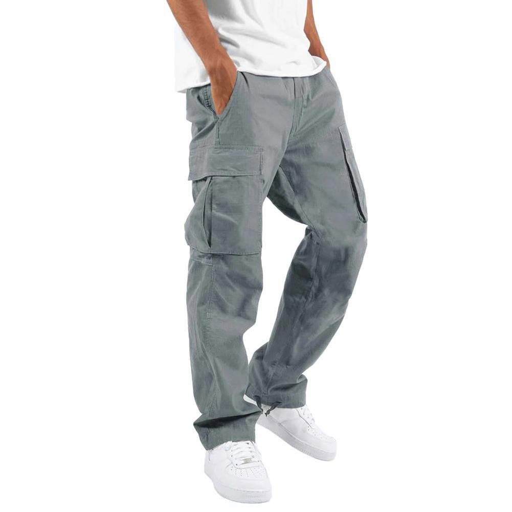 Trendy men's flexible cargo pants for casual wear, combining comfort with functional multi-pocket design.