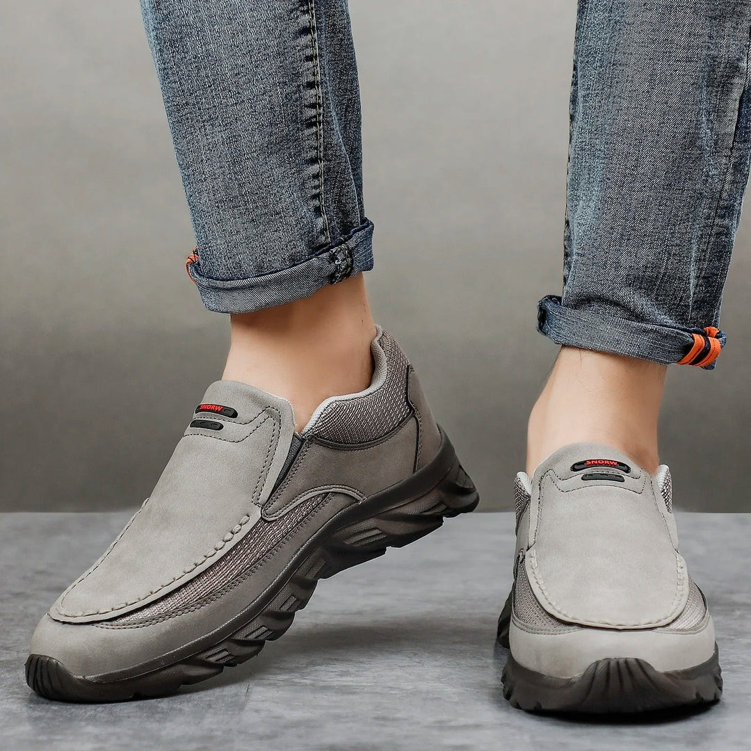 Flexible sole men's casual slip-on loafers, perfect for travel, walking & daily wear.