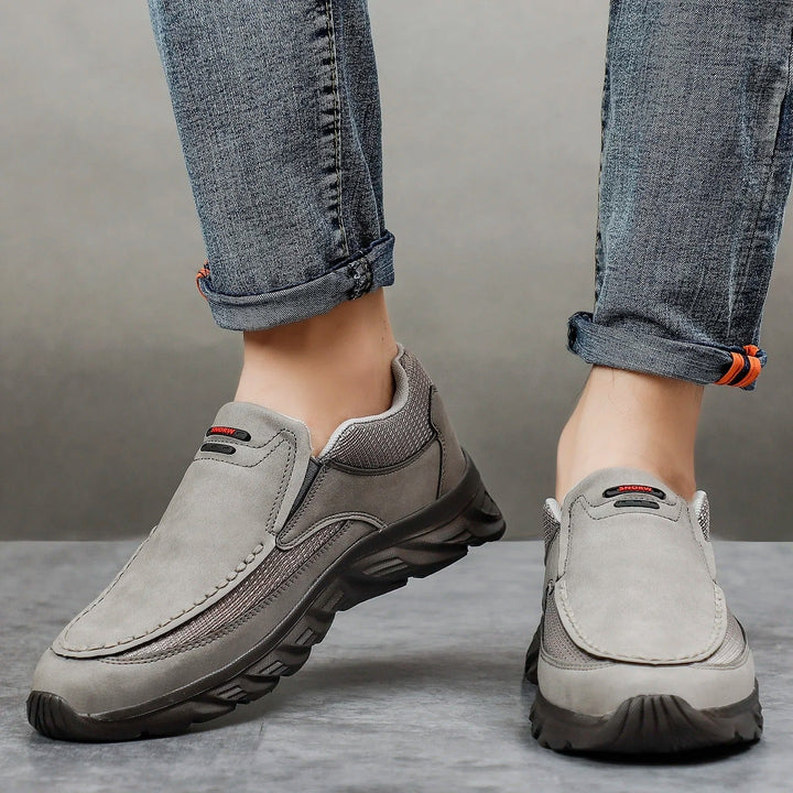 Flexible sole men's casual slip-on loafers, perfect for travel, walking & daily wear.