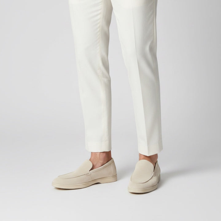 Easy-to-wear men's slip-on loafers, ultimate comfort and casual elegance for summer days.