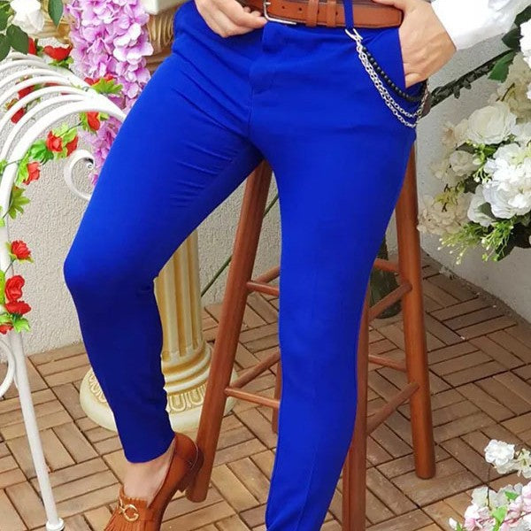 Men's comfortable summer chino pants with elastic waistband, ideal for casual wear.