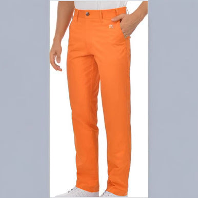 Relaxed fit men's chino pants for summer, offering comfort and freedom of movement.