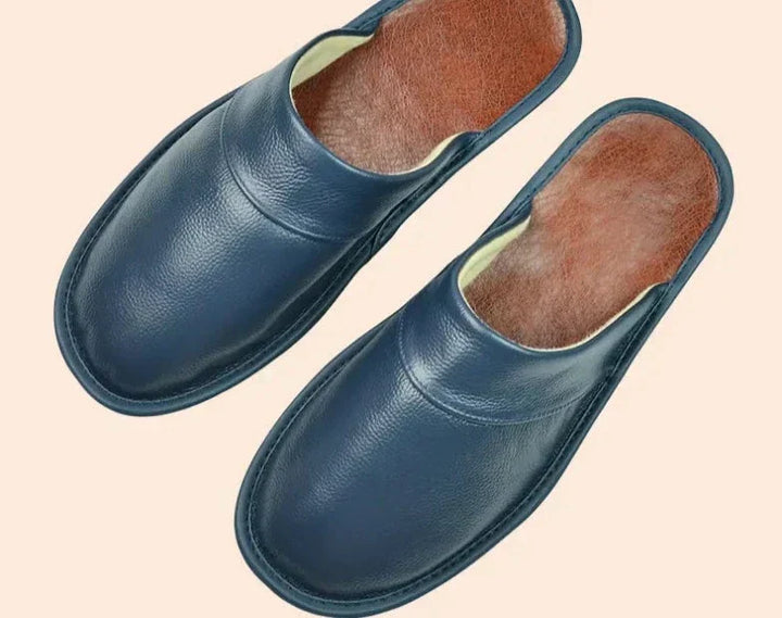 Stylish men's home footwear providing ultimate comfort, essential arch support, & a non-slip design.