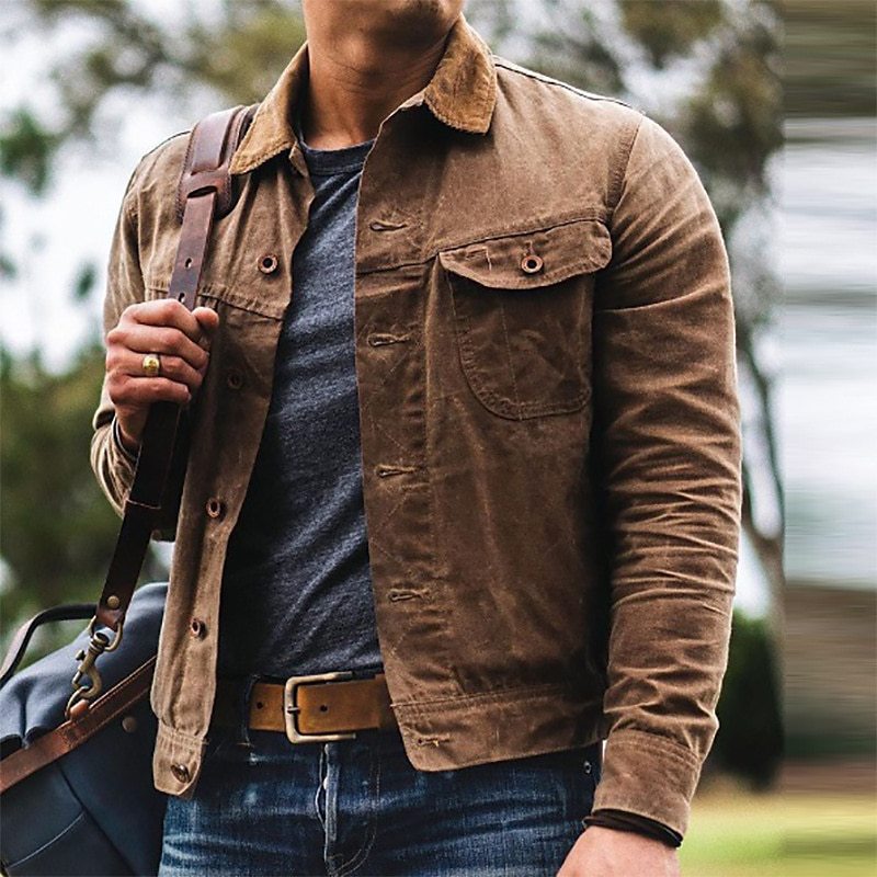 Classic men's lightweight utility jacket in dark brown, vintage style, featuring practical pockets for everyday casual wear.