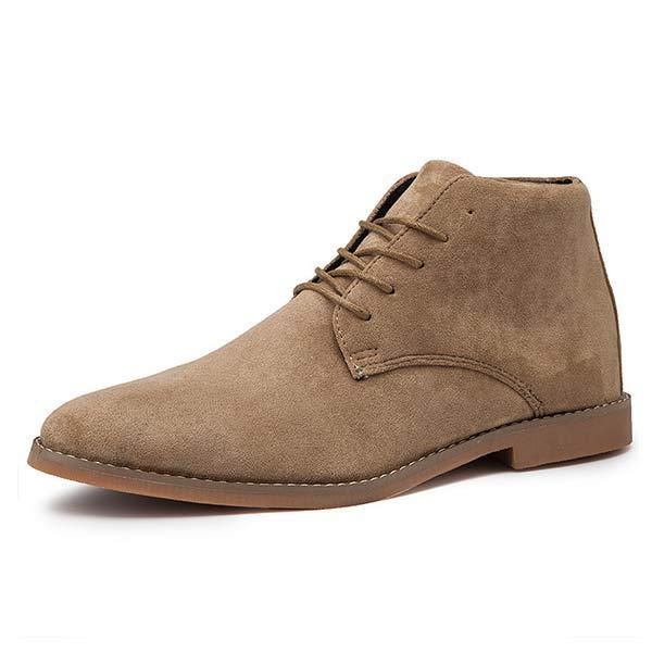 Men's durable ankle boots with support for everyday wear. Ideal for casual and outdoor adventures.
