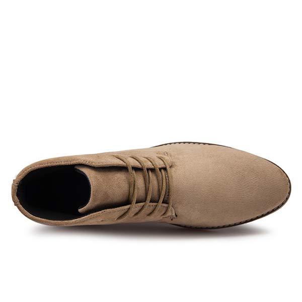 Rugged men's lace-up ankle boots, offering durable support. Great for fall, winter, & outdoor activities.