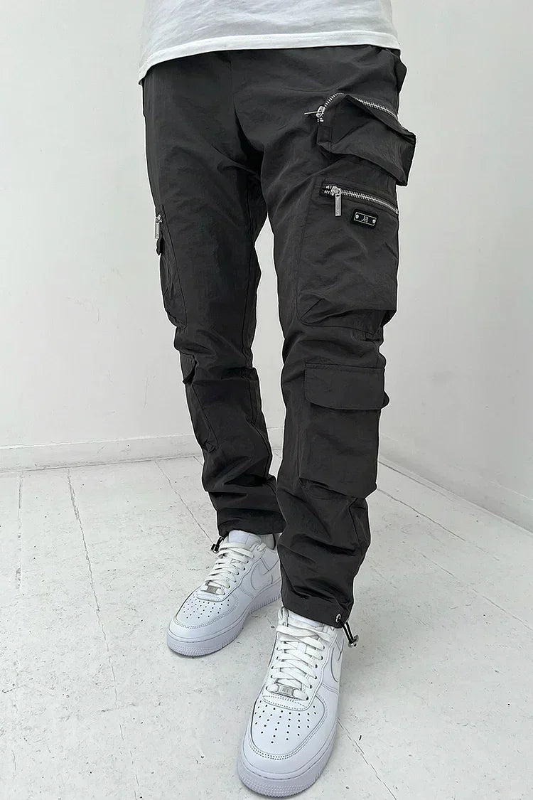 Versatile men's outdoor cargo pants, durable and practical for workwear, hiking, and everyday adventures.