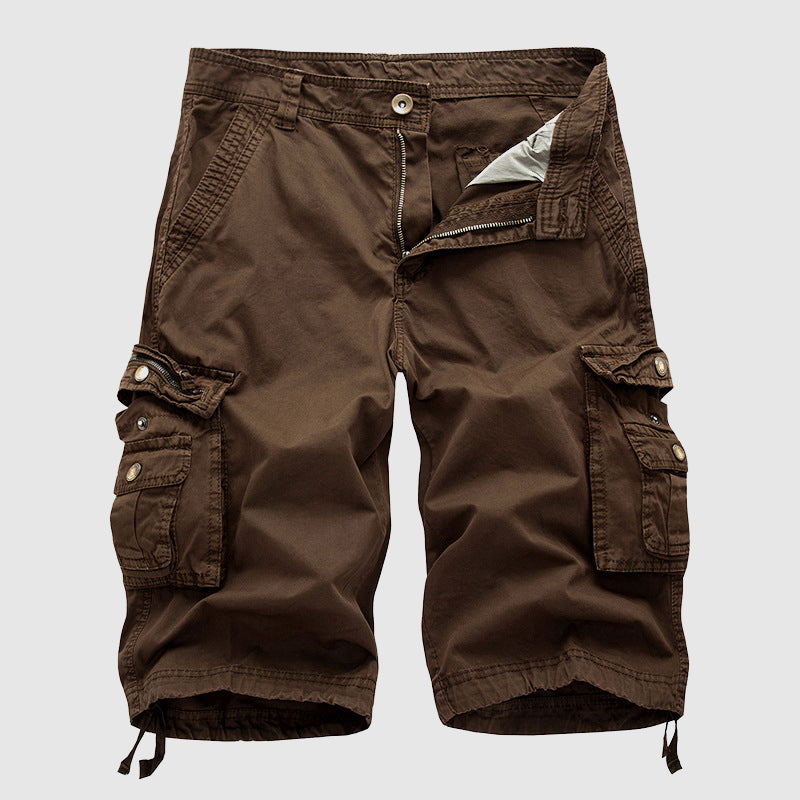 Casual men's explorer cargo shorts, multi-pocket design, perfect for outdoor activities.