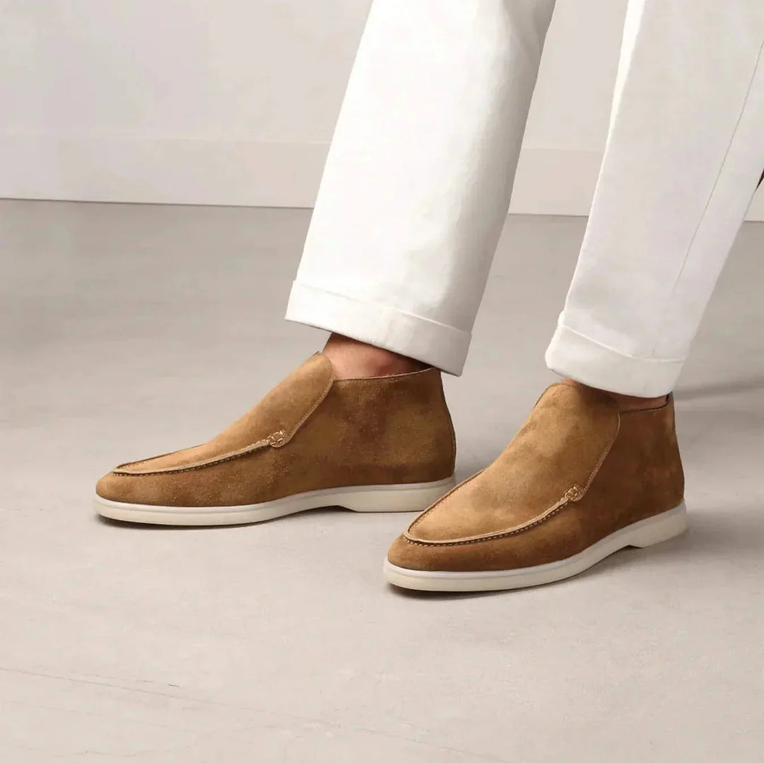 Men's versatile slip-on casual shoes, offering all-day comfort with a minimalist design.