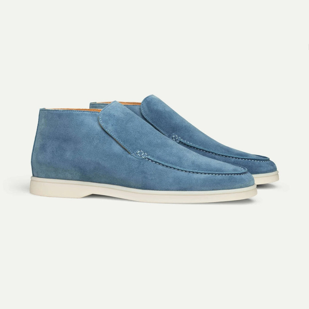 Effortless men's slip-on shoes, combining casual style with supreme comfort & versatility.