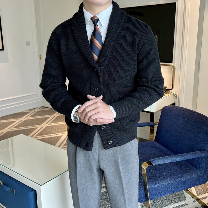 Stylish men's button-front cardigan jacket with a chic shawl collar. A versatile outerwear piece for fall and winter fashion.