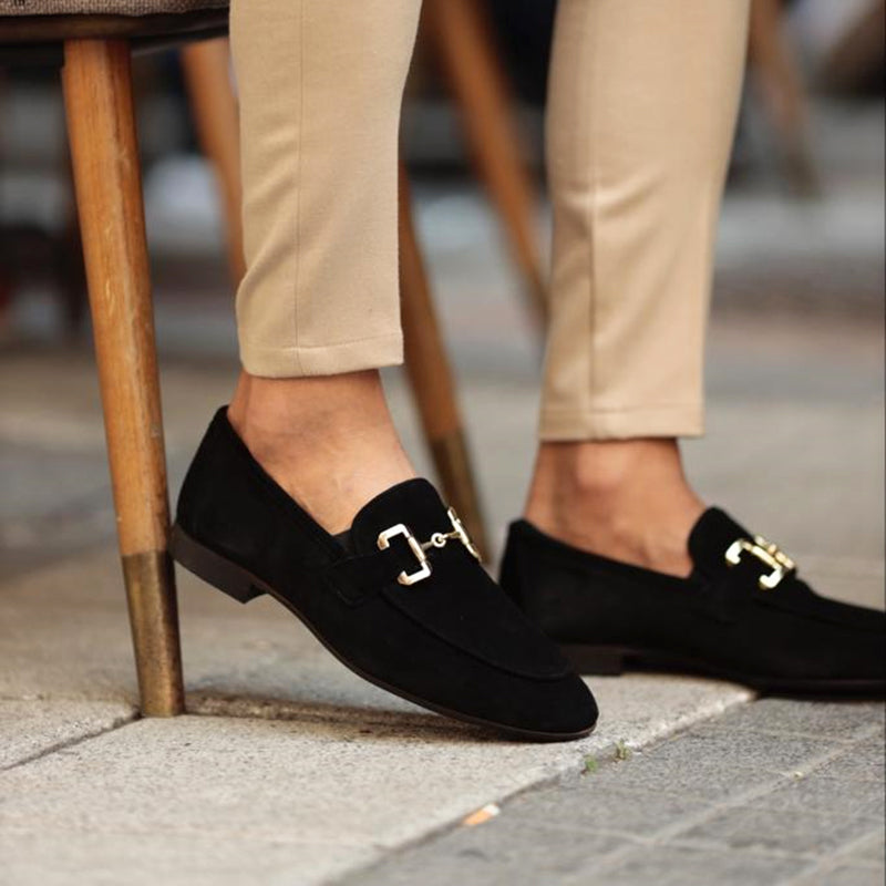 Timeless men's leather horsebit loafers, showcasing quality craftsmanship and a classic design for enduring style.