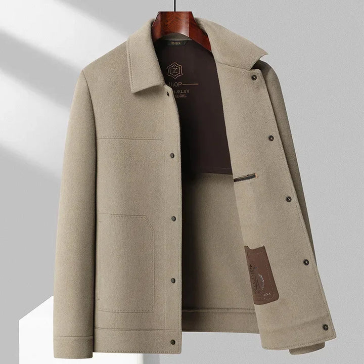 Men's elegant classic everyday jacket, versatile for smart casual & business wear. Ideal fall/winter fashion.