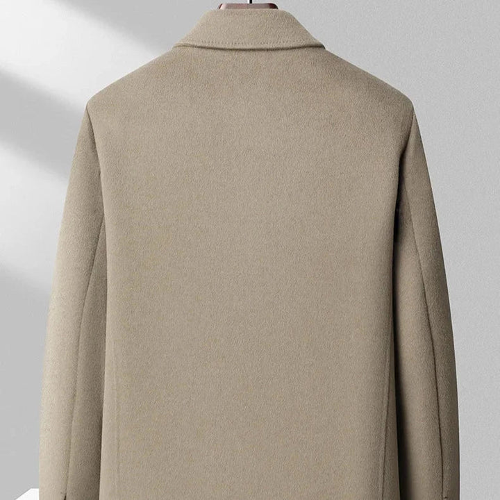 Versatile men's classic outerwear. Elegant everyday jacket for smart casual, business & fall/winter fashion.